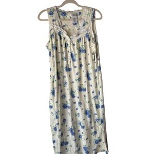 CELESTIAL DREAMS Vintage Floral Nightgown Cream Roses Lace Trim Cottage Coquette